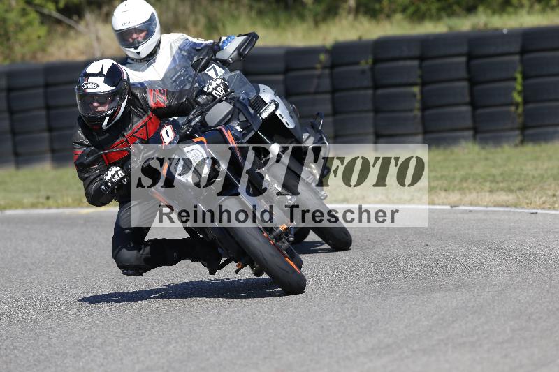 /Archiv-2025/49 26.08.2025 Cornu Master School ADR/blau-bleu/0